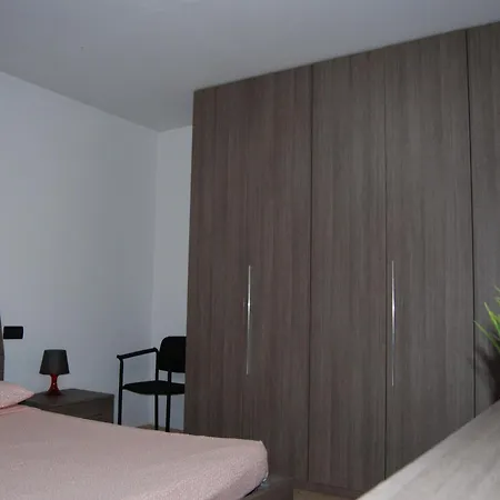Familienfreundliches Mit Garten * Desenzano del Garda
